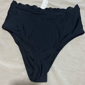 CUPSHE black scalloped high waisted bikini bottoms
